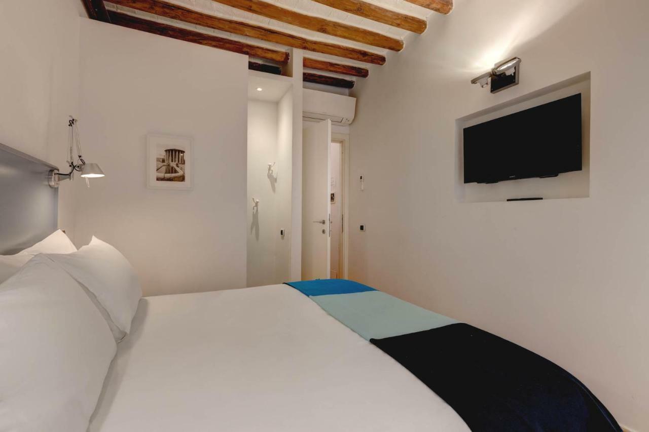Hotel Casa Modelli Rzym Zewnętrze zdjęcie